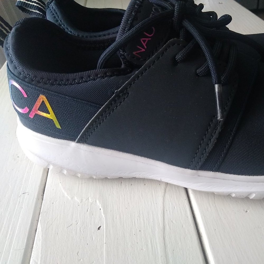 Blue Young women's nautica shoes